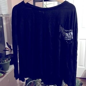 Black long sleeve flowy top
